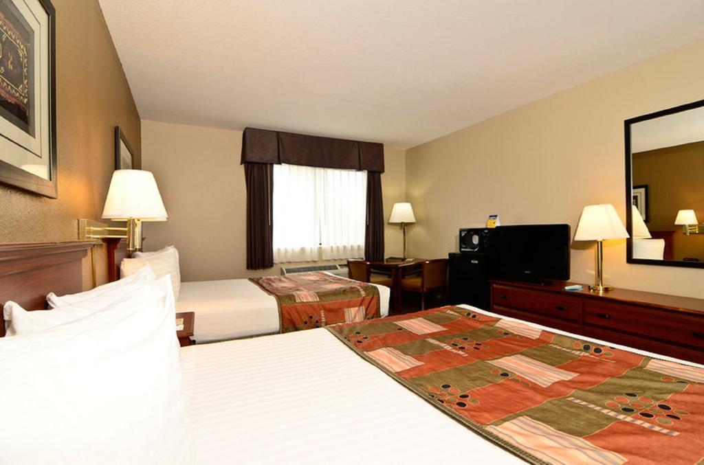 Best Western Tulalip Inn Мерисвил Стая снимка