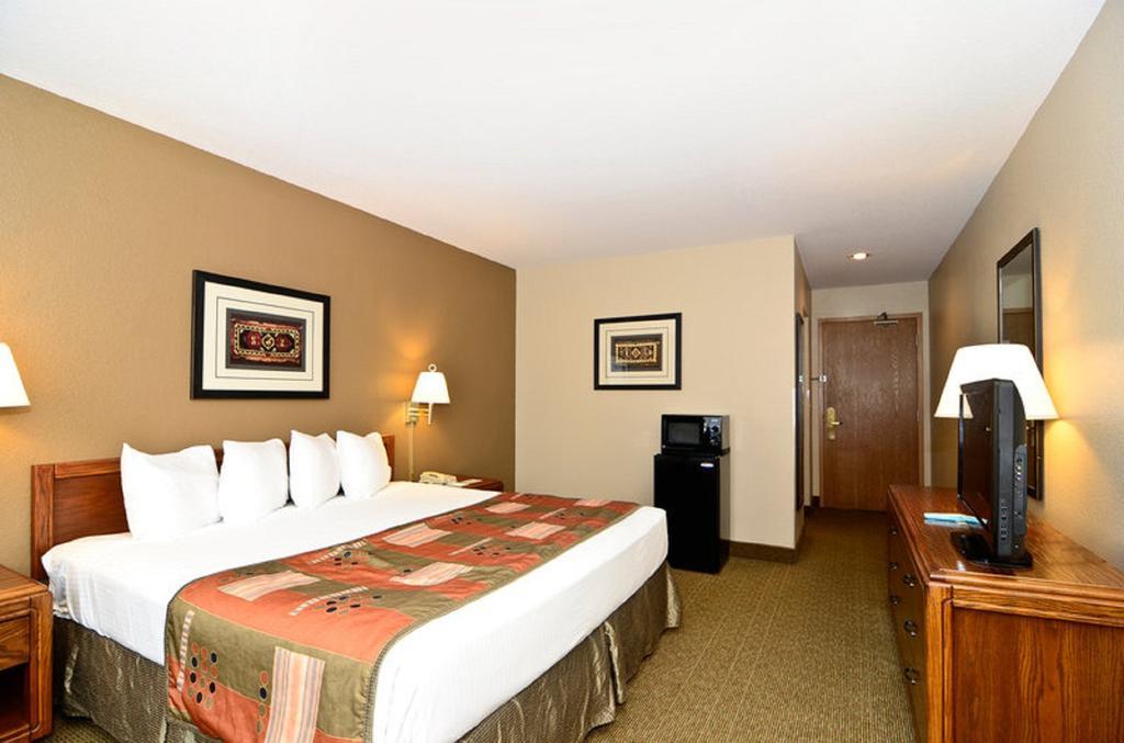 Best Western Tulalip Inn Мерисвил Стая снимка